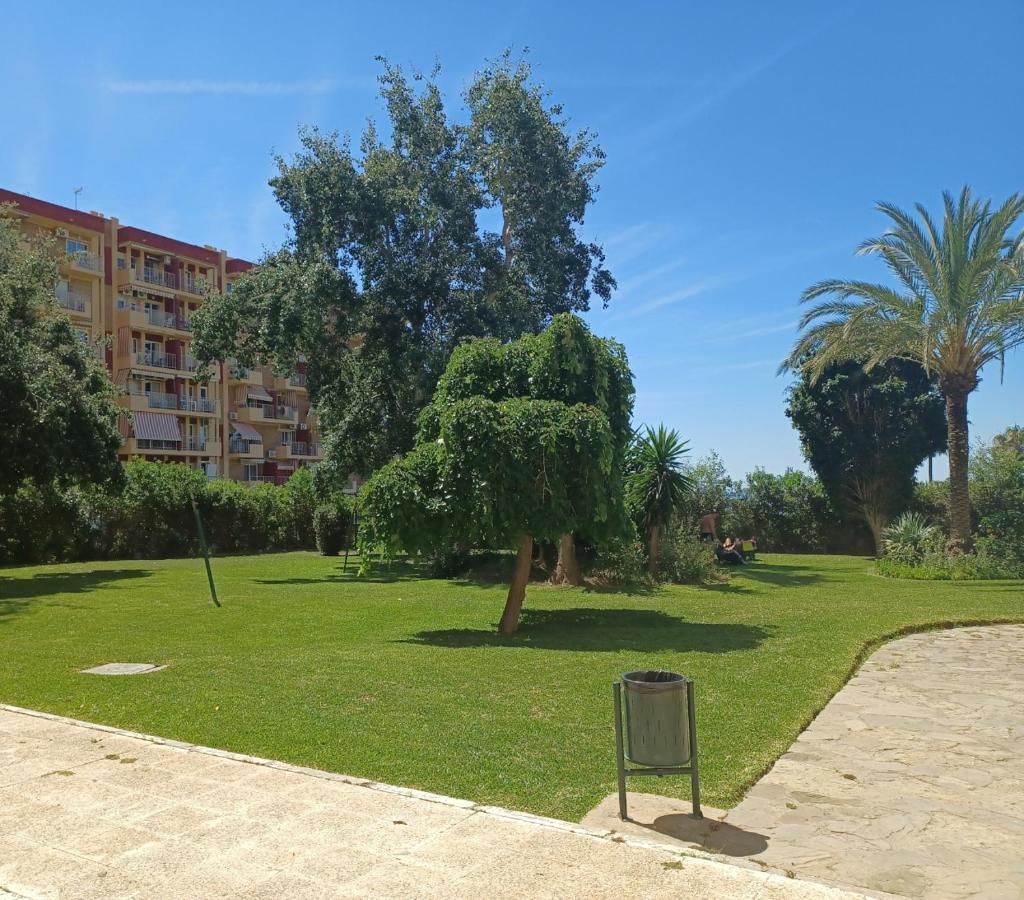 Aguila Apartamento Benalmádena Exterior foto